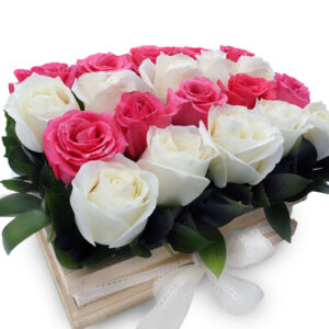 Ramo Rectangular Rosas Blancas y otras X 24