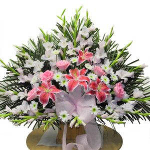 Ramo Triangular Rosas Rosadas y otras X 39